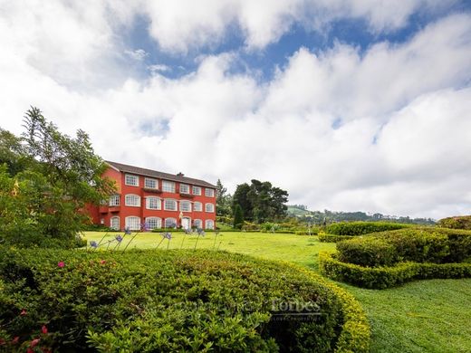 Casa di lusso a Guadalupe, Goicoechea