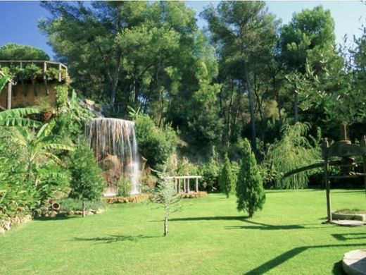 Villa Badalona, Província de Barcelona