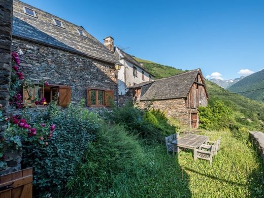 Casa de lujo en Caneján, Lérida