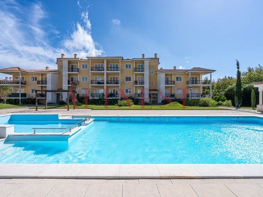 Apartment / Etagenwohnung in Sintra, Lissabon