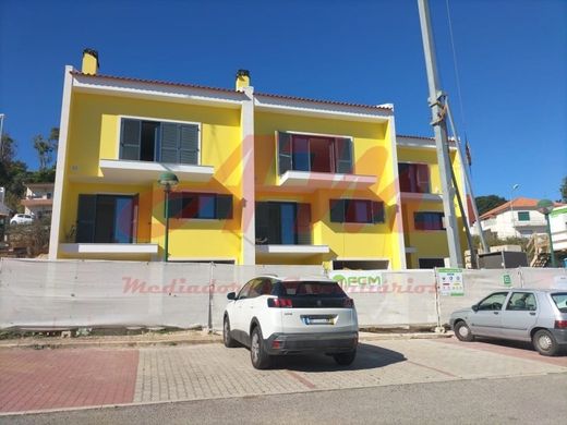 Semidetached House in Oeiras, Lisbon