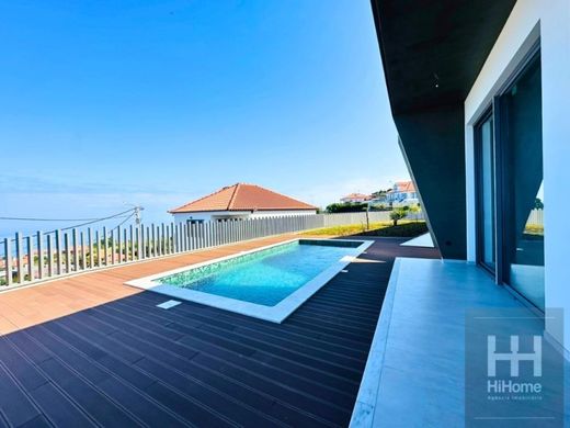 Luxury home in Calheta, Madeira