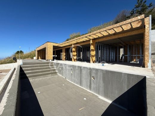 Luxury home in Calheta, Madeira