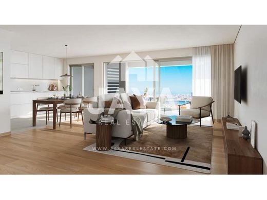 Apartment / Etagenwohnung in Lagoa, Distrito de Faro