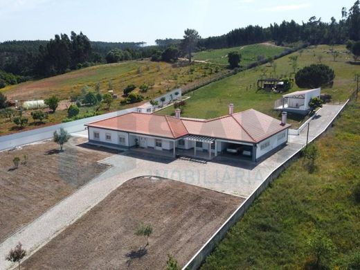 Vrijstaand huis in Torres Vedras, Distrito de Lisboa