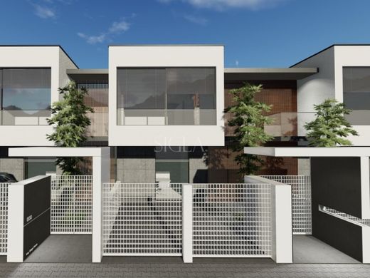 Luxury home in Vila Nova de Gaia, Distrito do Porto