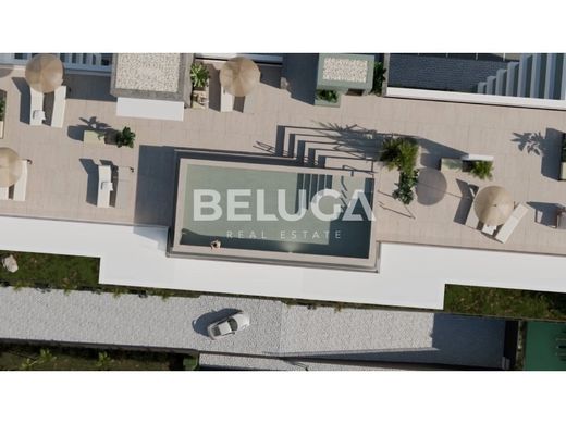 Apartment / Etagenwohnung in Funchal, Madeira