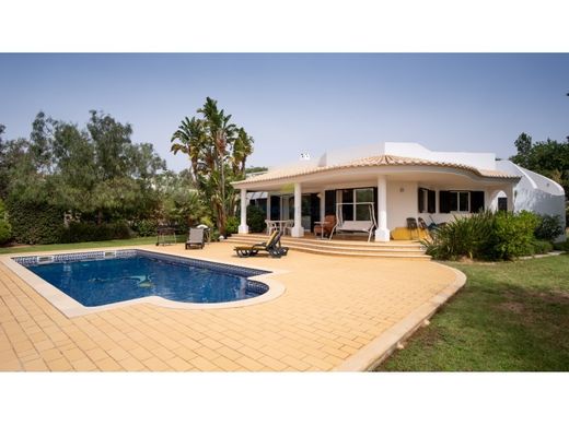 Vrijstaand huis in Albufeira, Distrito de Faro
