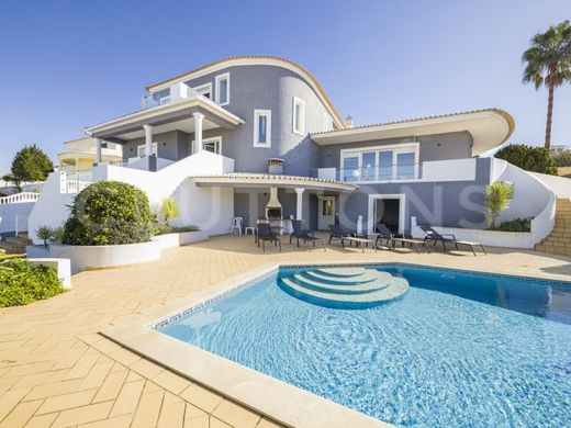 Detached House in Lagoa, Distrito de Faro