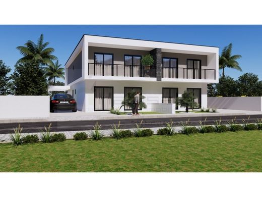 Villa multifamiliale à Seixal, Distrito de Setúbal