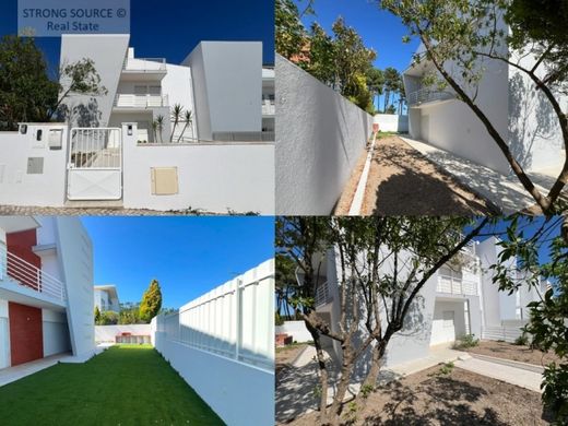 Luxury home in Sesimbra, Distrito de Setúbal