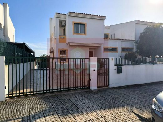 Πολυτελή κατοικία σε Faro, Distrito de Faro