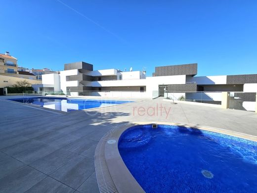 Apartment / Etagenwohnung in Lagos, Distrito de Faro