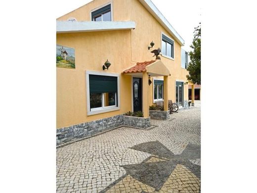 Μονοκατοικία σε Σίντρα, Sintra