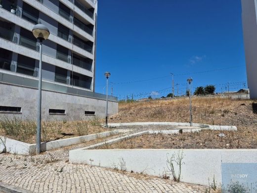 Terreno en Amadora, Lisboa
