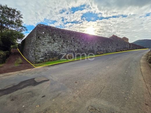 Terreno a Ribeira Grande, Azores