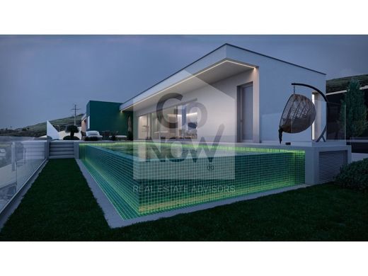 Luxury home in Calheta, Madeira