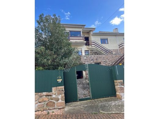 Casa Unifamiliare a Cascais, Lisbona