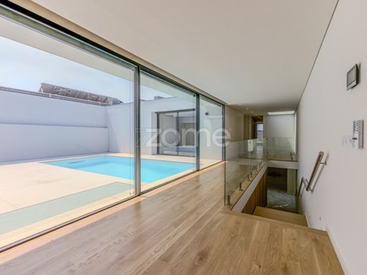 Элитный дом, Вила-Нова-де-Гайя, Vila Nova de Gaia