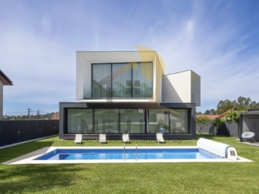 Luxury home in Oliveira de Azeméis, Aveiro