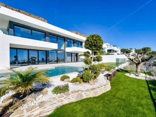 Villa in Finestrat, Alicante