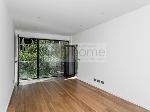 아파트 / Avenidas Novas, Lisbon