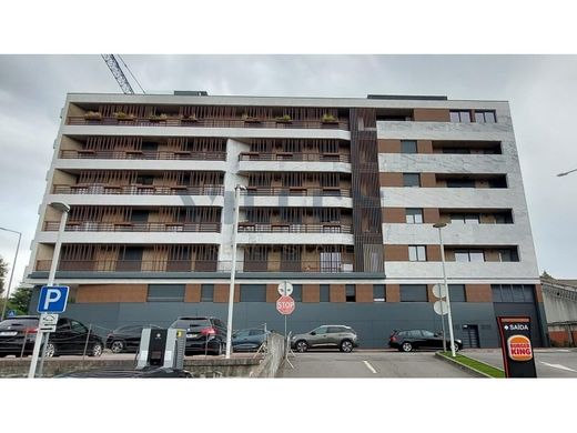 아파트 / Vila Nova de Famalicão, Distrito de Braga