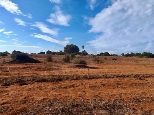 Land in Lagos, Distrito de Faro