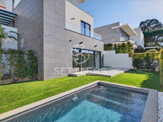 Detached House in Cascais, Lisbon