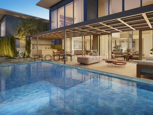 Luxury home in Cascais, Lisbon