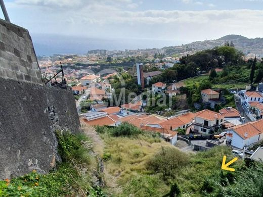 地皮  Funchal, Madeira