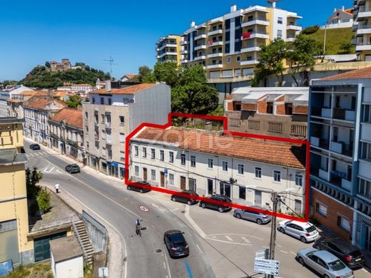 Κτίριο σε Λεϊρία, Leiria