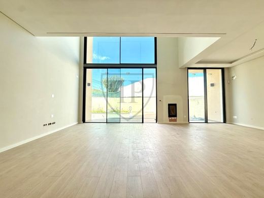 Luxury home in Cascais, Lisbon