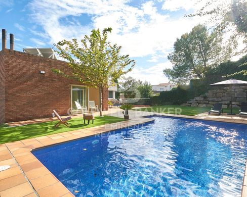 Luxury home in Sant Cugat, Province of Barcelona