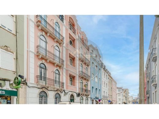 Apartment / Etagenwohnung in Lissabon, Lisbon