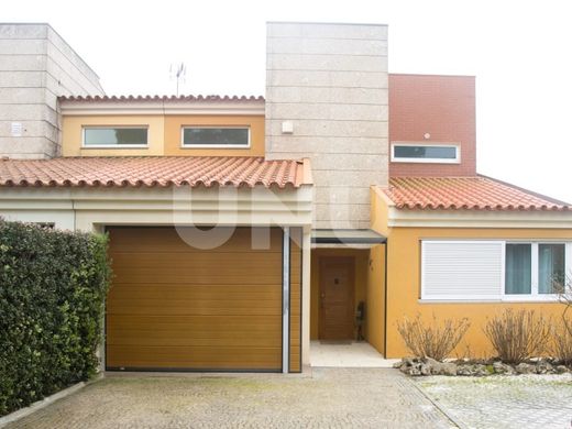 Mehrfamilienhaus in Ovar, Distrito de Aveiro