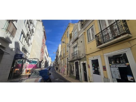 Residential complexes in Santo António, Lisbon