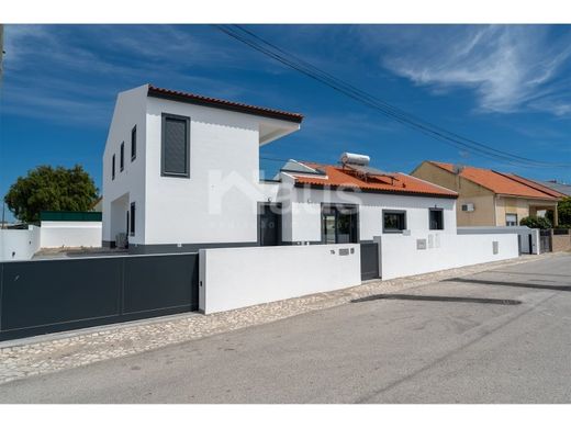 Casa Independente - Montijo, Setúbal