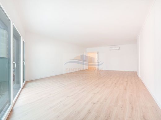 Piso / Apartamento en Amadora, Lisboa