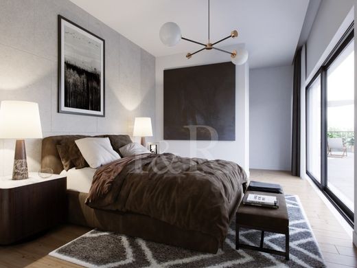 Almada, Distrito de Setúbalのアパートメント