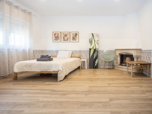 Yarɪ müstakil ev Charneca de Caparica, Almada