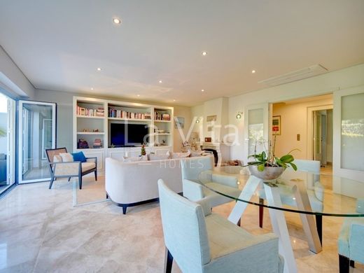 Смежная Вилла, Cascais, Distrito de Lisboa