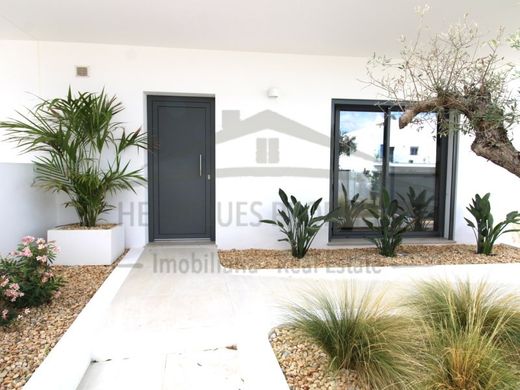 Chalet Pareado en Olhão, Faro