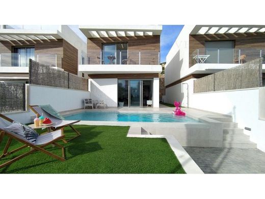 Вилла, Ориуэла, Provincia de Alicante