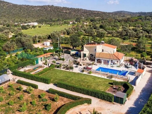 Casa Unifamiliare a Albufeira, Distrito de Faro