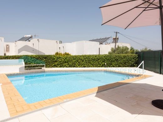 다세대 빌라 / Loulé, Distrito de Faro