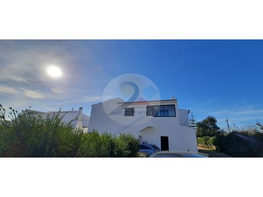 Casa Unifamiliare a Albufeira, Distrito de Faro