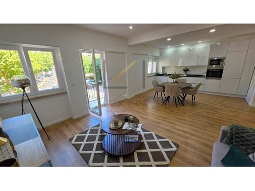 Apartment / Etagenwohnung in Lissabon, Lisbon