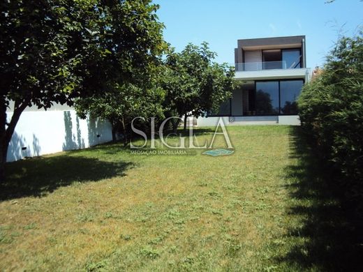 豪宅  加亚新城
, Vila Nova de Gaia