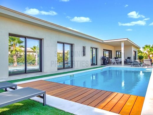 Casa di lusso a Faro, Distrito de Faro